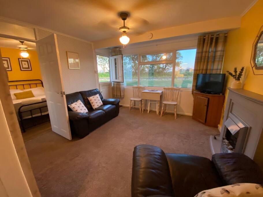 East Coast Chalets, Bee'S Knees @ California Sands Scratby 外观 照片